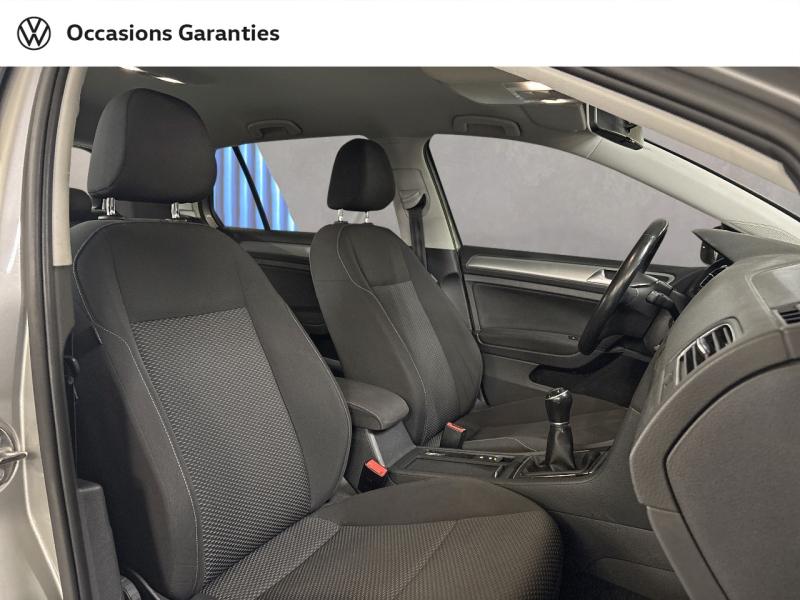 Voitures occasions VOLKSWAGEN GOLF Trendline Paris