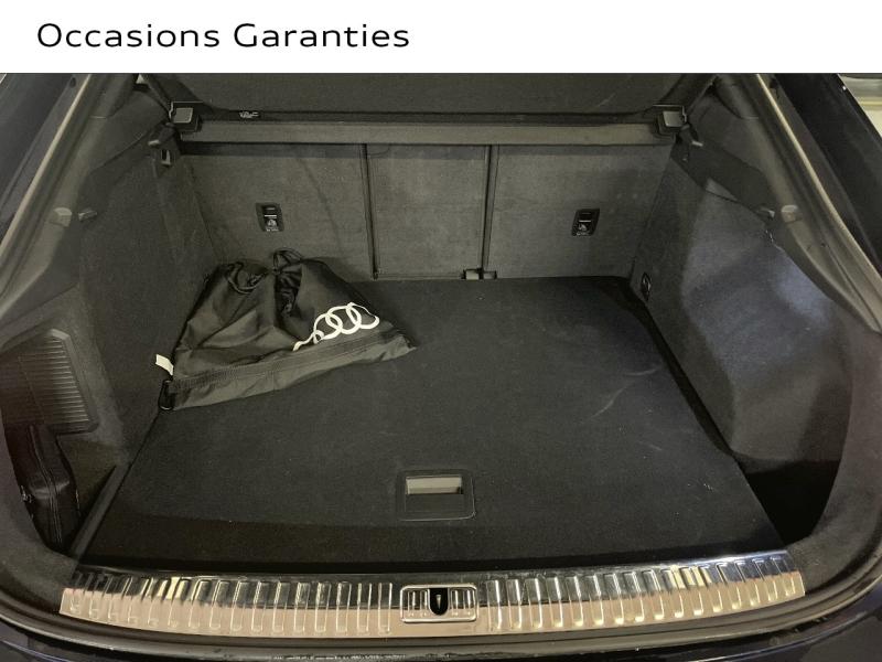 Voitures occasions Audi Q3 Sportback S line Paris