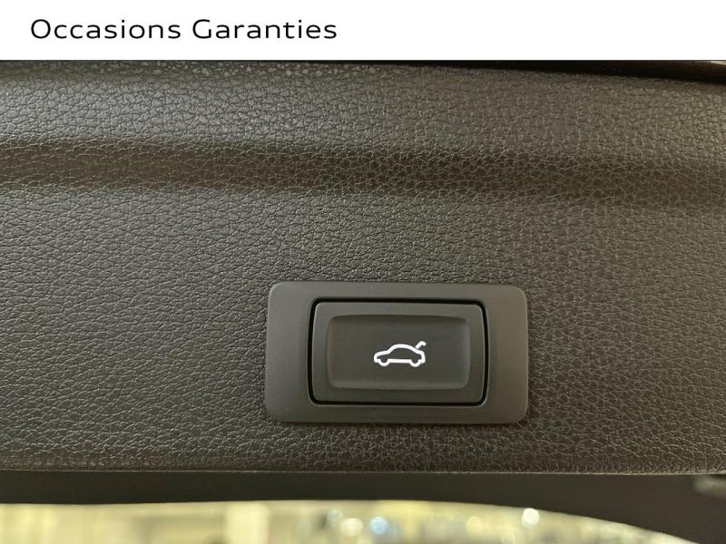 Voitures occasions Audi Q3 Sportback S line Paris