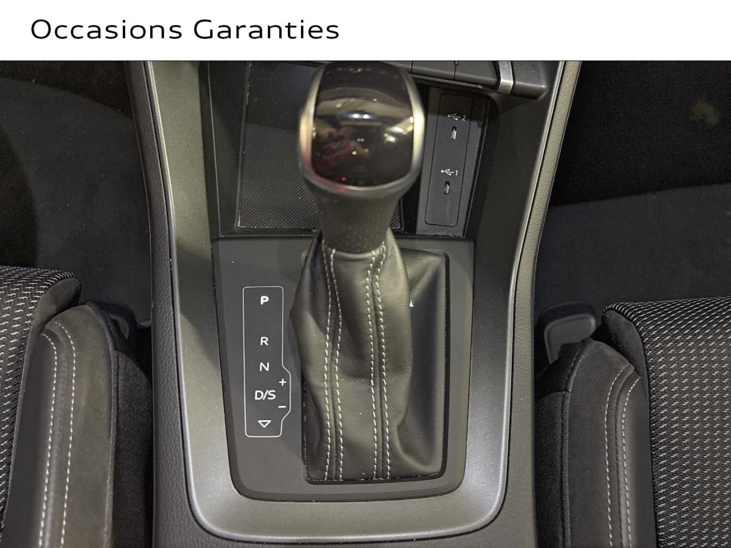 Voitures occasions Audi Q3 S line Paris