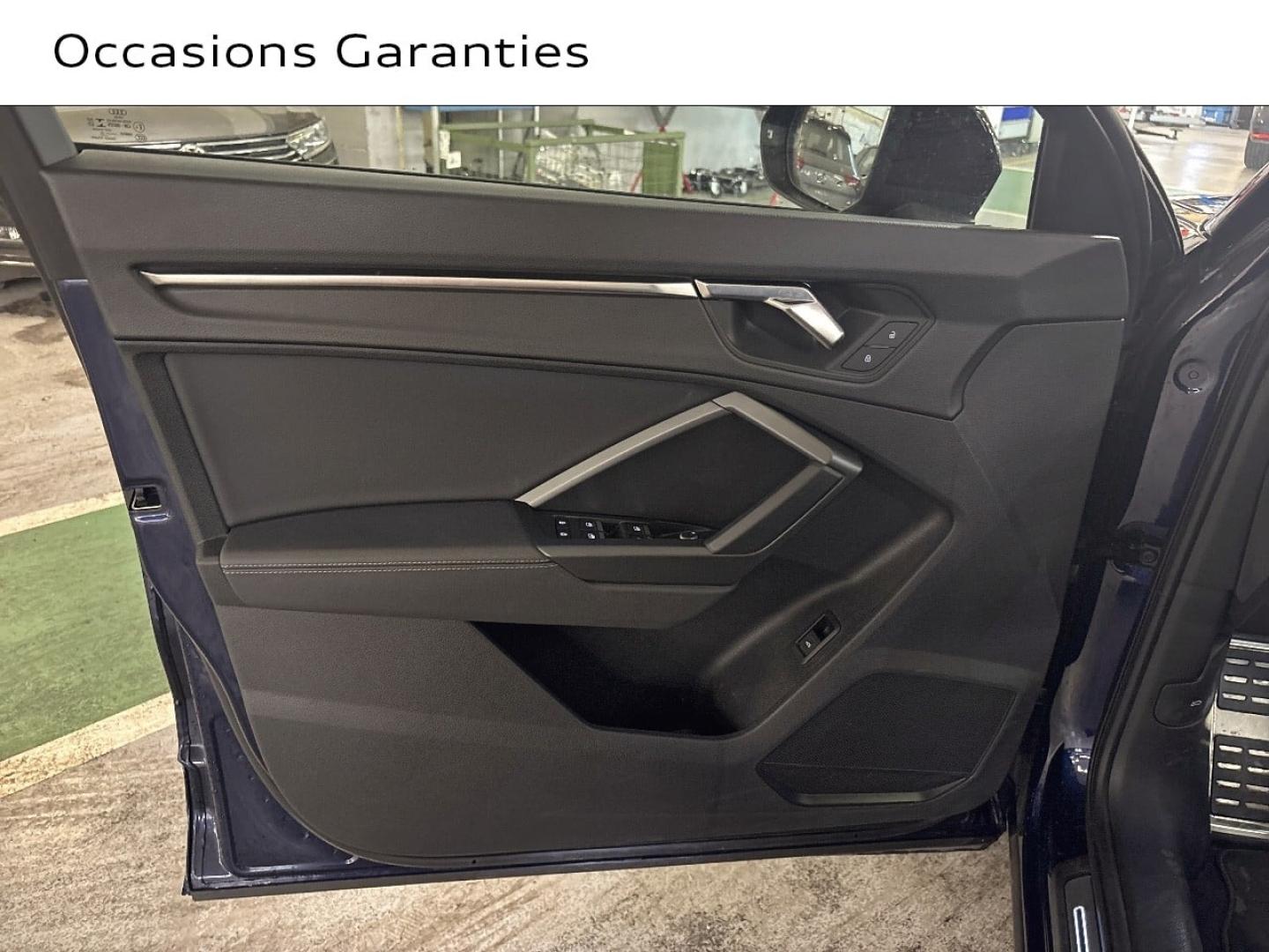 Voitures occasions Audi Q3 S line Paris