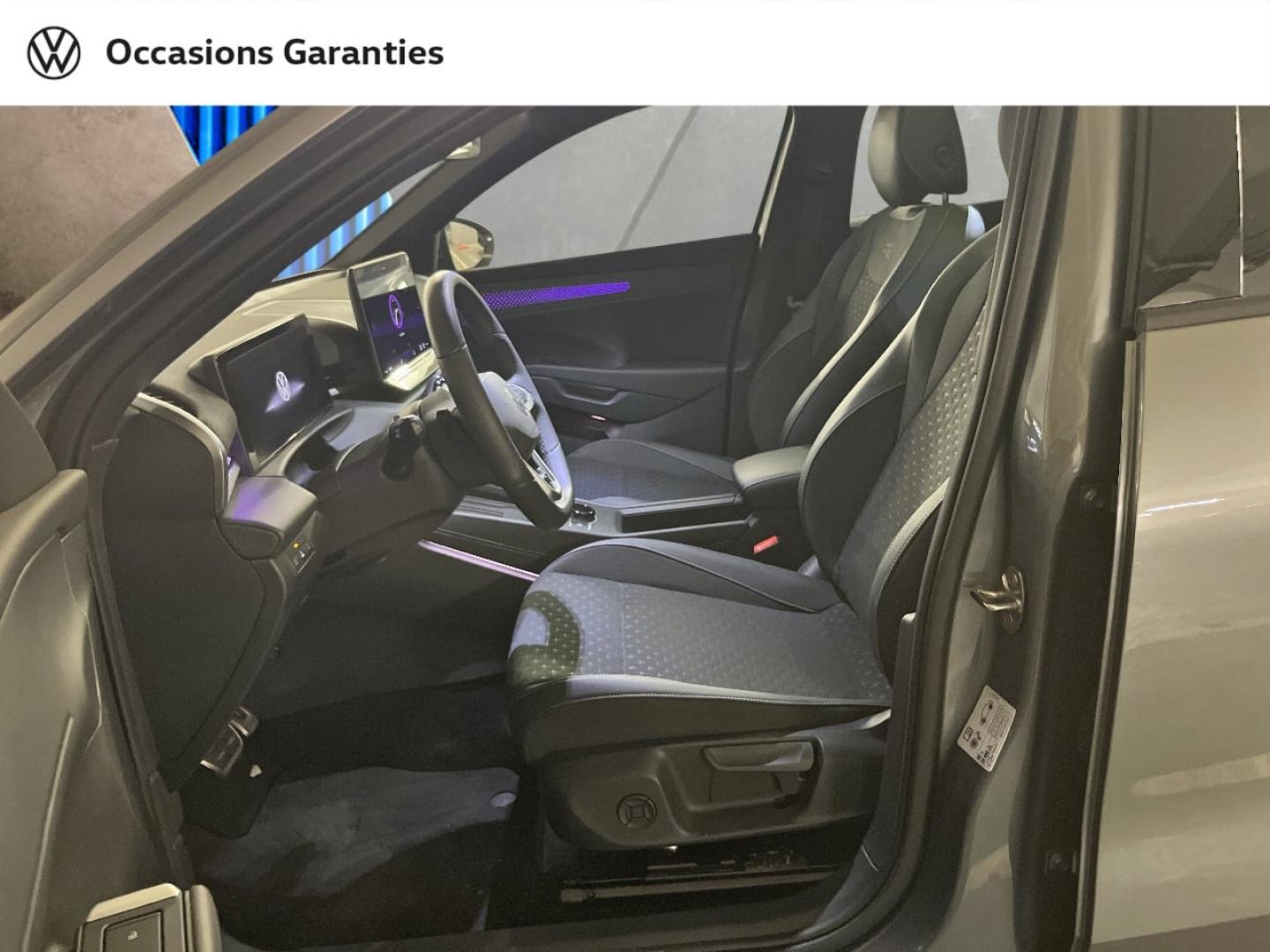 Voitures occasions VOLKSWAGEN T-ROC R-Line Paris