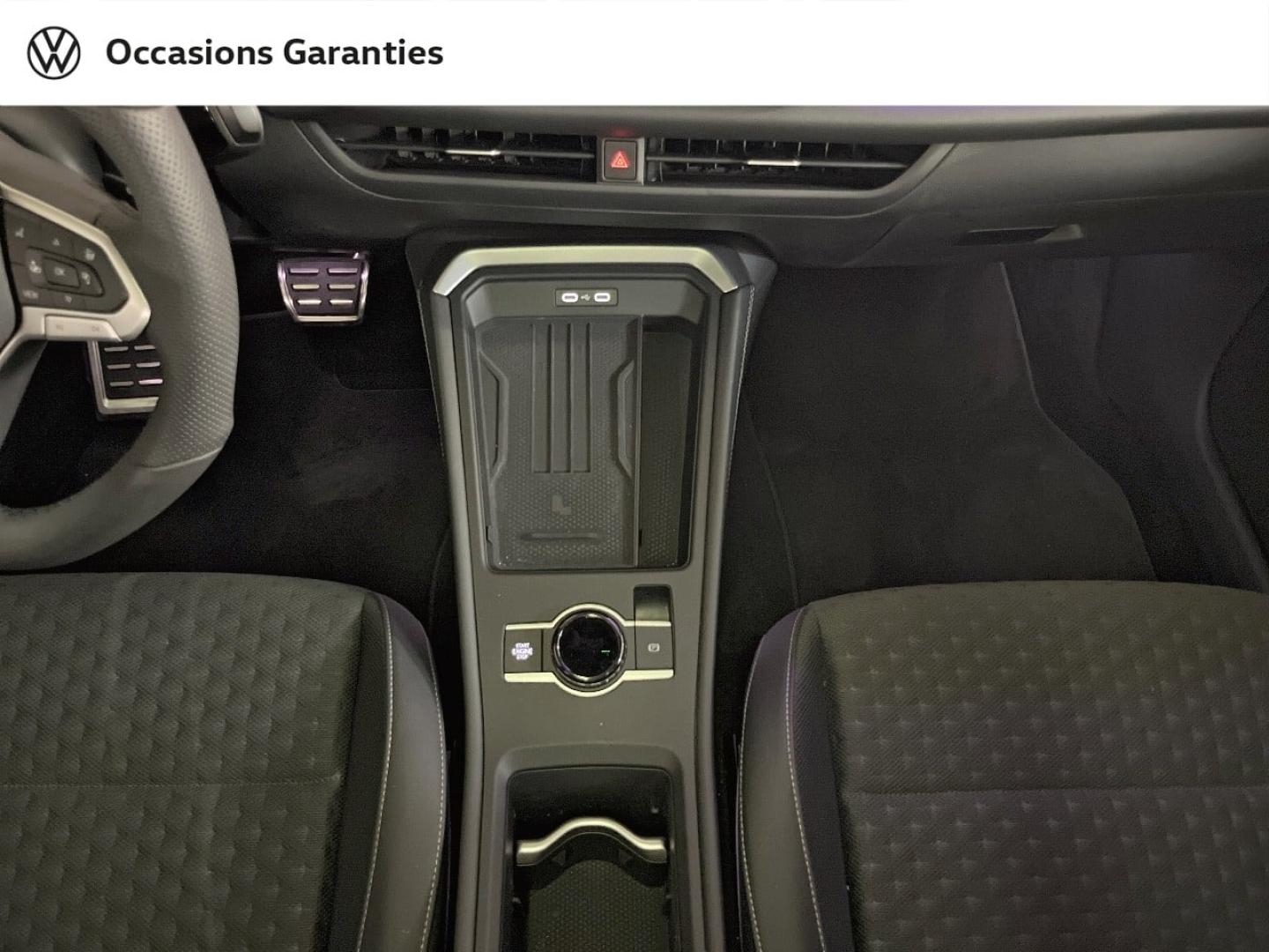 Voitures occasions VOLKSWAGEN T-ROC R-Line Paris