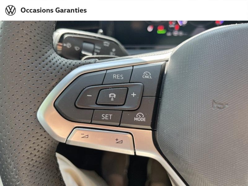 Voitures occasions VOLKSWAGEN T-ROC R-Line Paris