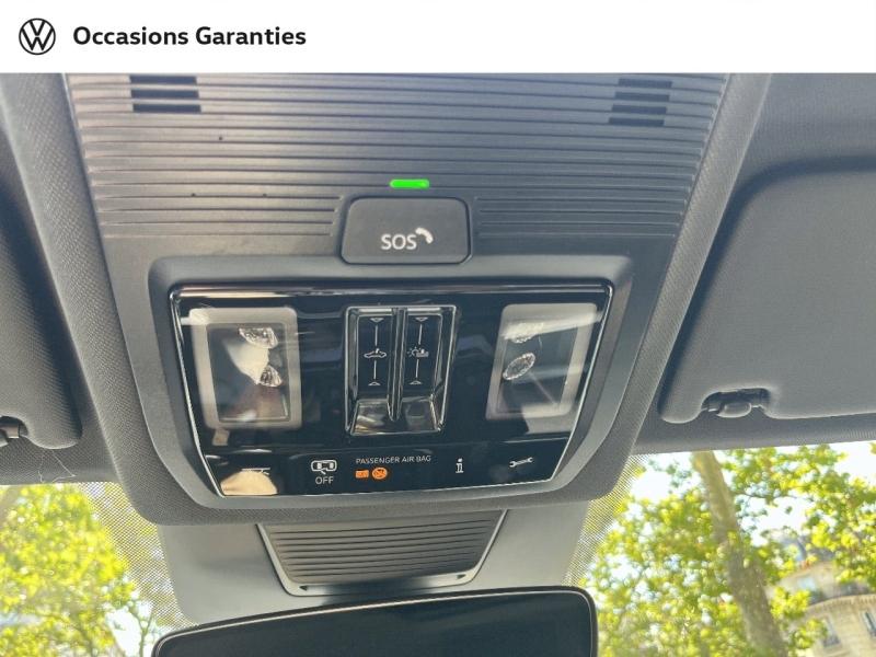 Voitures occasions VOLKSWAGEN T-ROC R-Line Paris
