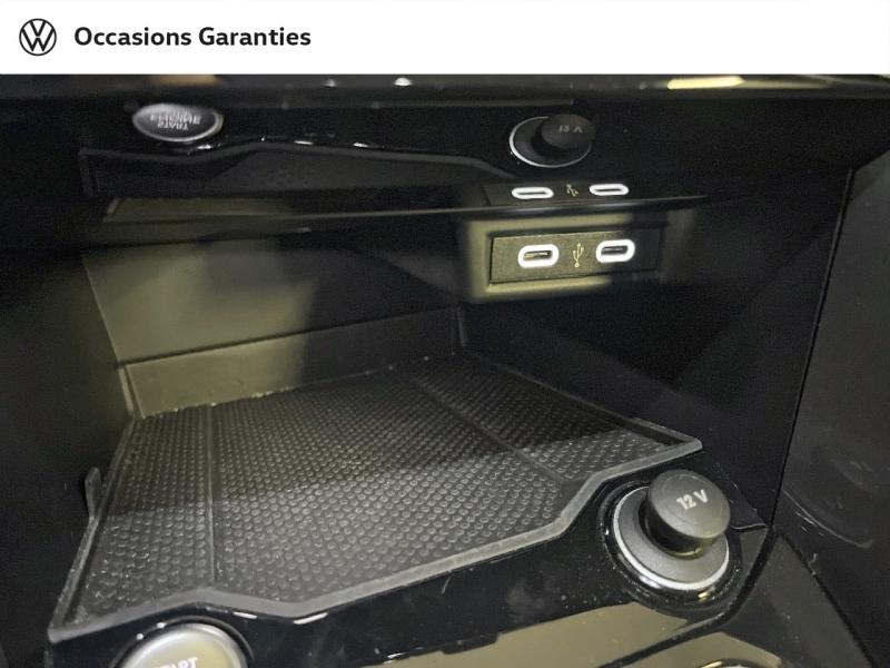 Voitures occasions VOLKSWAGEN T-ROC Style Paris