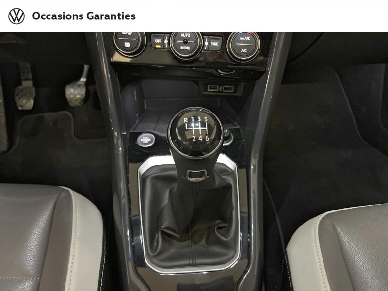 Voitures occasions VOLKSWAGEN T-ROC Carat Exclusive Paris
