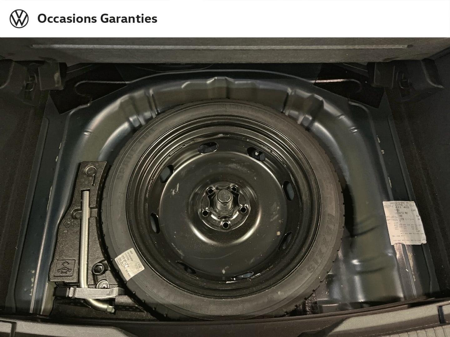 Voitures occasions VOLKSWAGEN T-ROC Carat Exclusive Paris