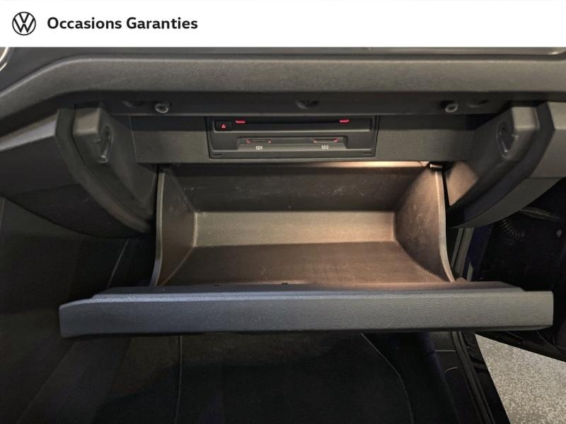 Voitures occasions VOLKSWAGEN T-ROC Carat Exclusive Paris