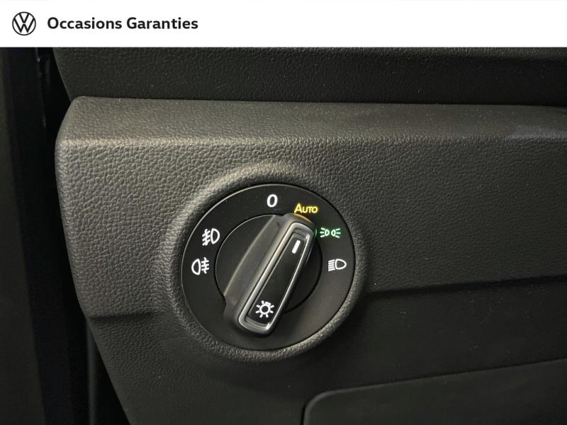 Voitures occasions VOLKSWAGEN T-ROC Carat Exclusive Paris