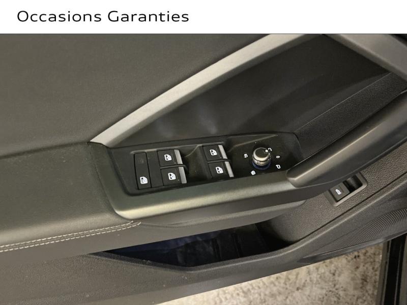 Voitures occasions Audi Q3 Sportback S line Paris