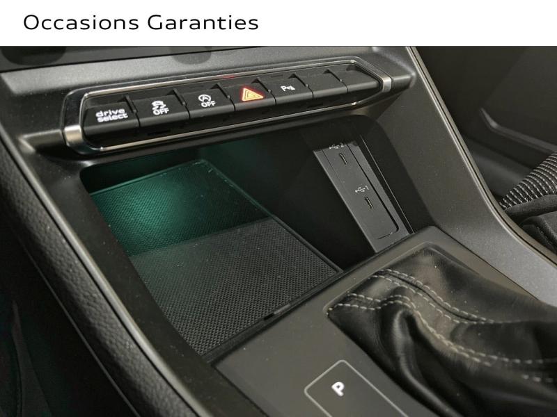 Voitures occasions Audi Q3 Sportback S line Paris
