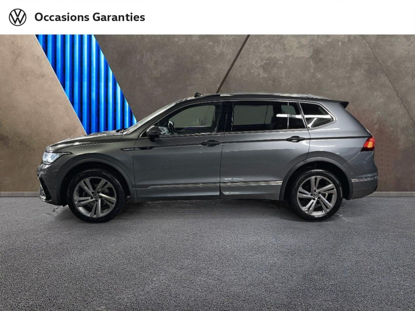 Voitures occasions VOLKSWAGEN TIGUAN ALLSPACE R-Line Paris