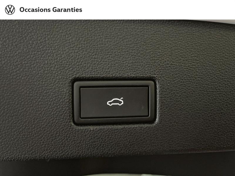 Voitures occasions VOLKSWAGEN T-ROC R-Line Paris