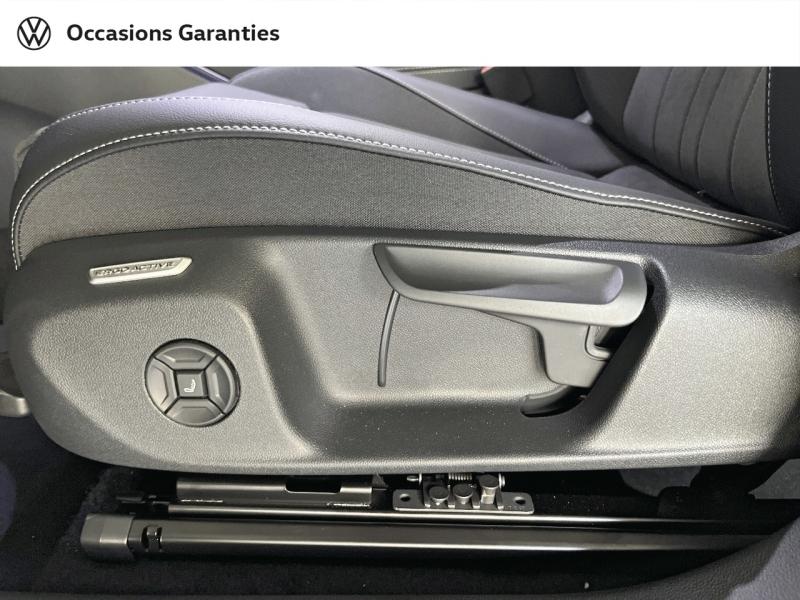 Voitures occasions VOLKSWAGEN T-ROC Style Paris