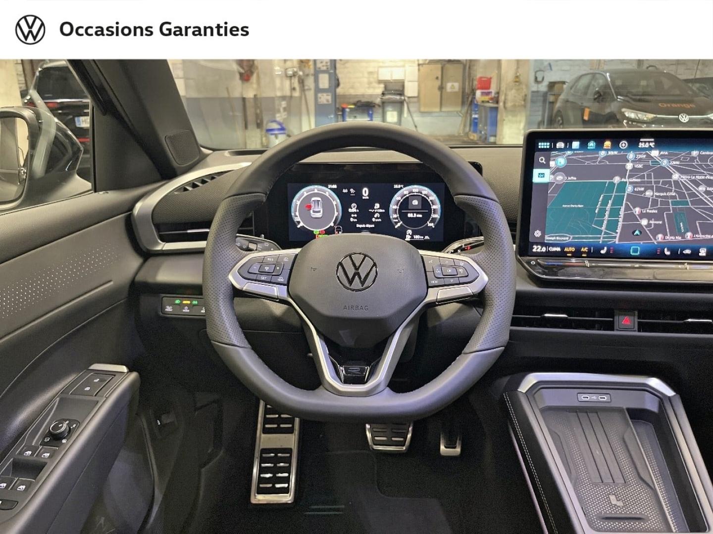 Voitures occasions VOLKSWAGEN T-ROC R-Line Paris