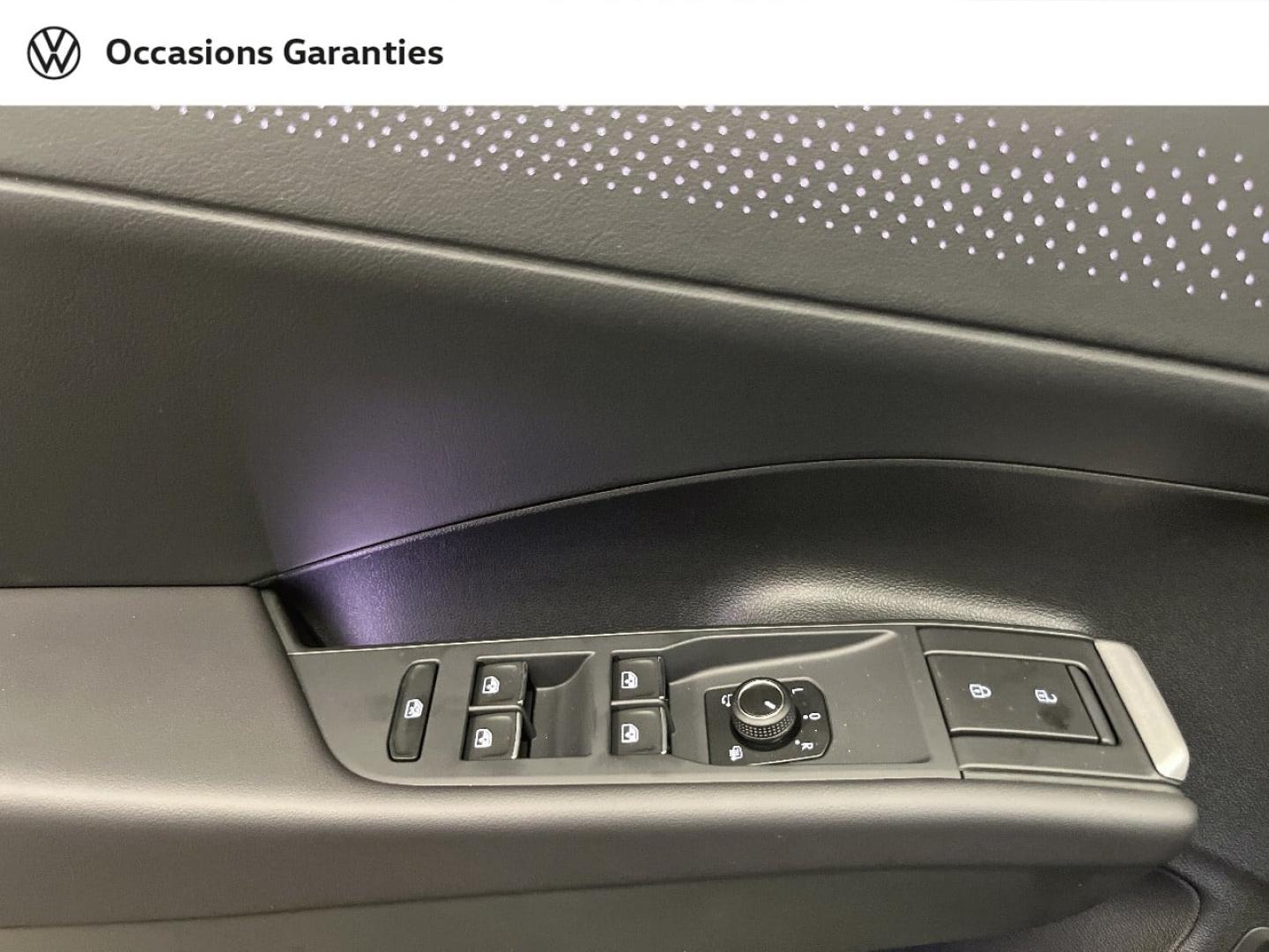 Voitures occasions VOLKSWAGEN T-ROC R-Line Paris