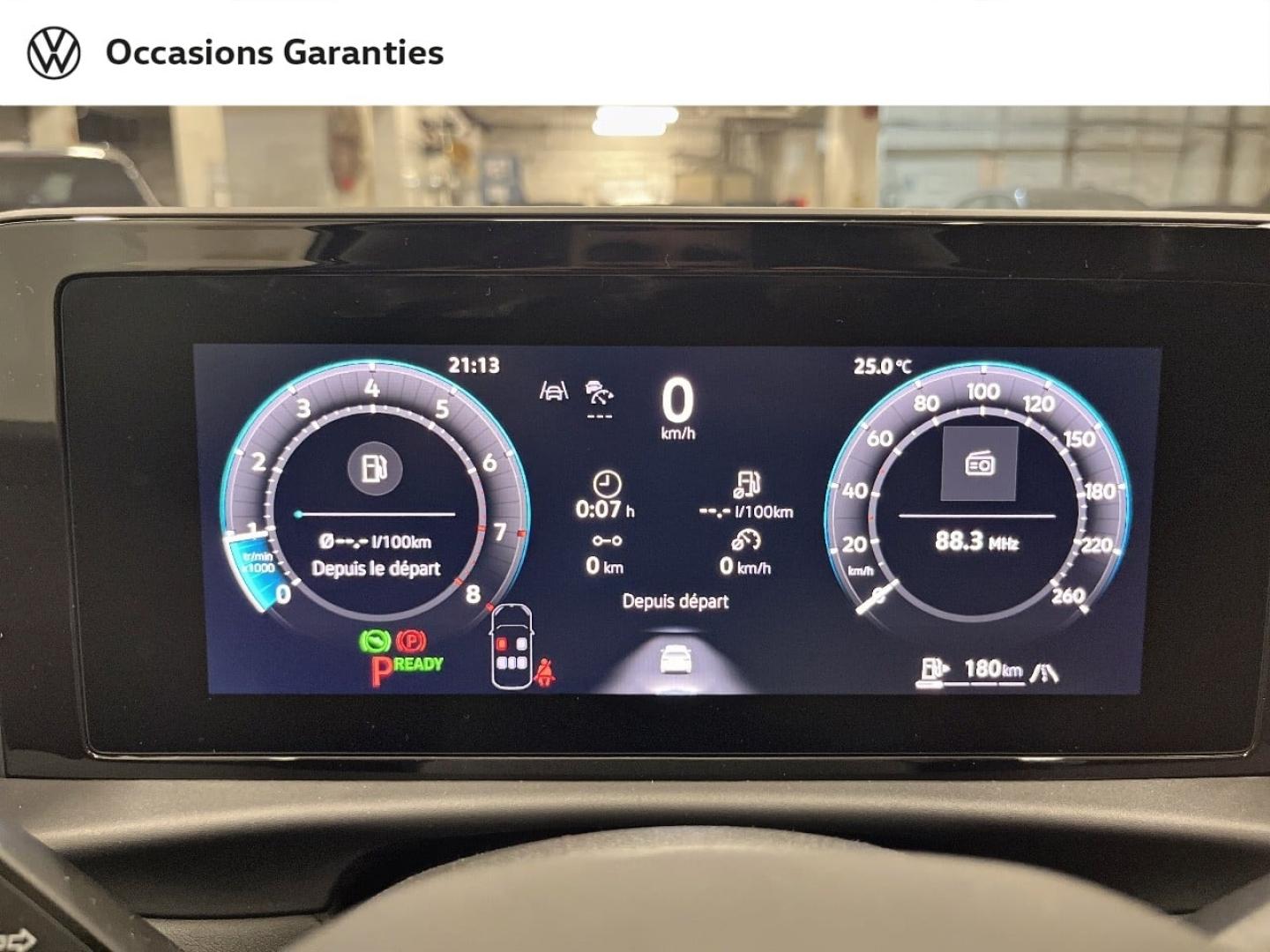 Voitures occasions VOLKSWAGEN T-ROC R-Line Paris