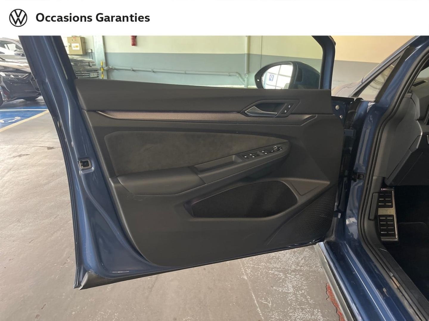 Voitures occasions VOLKSWAGEN GOLF R-Line Edition Paris
