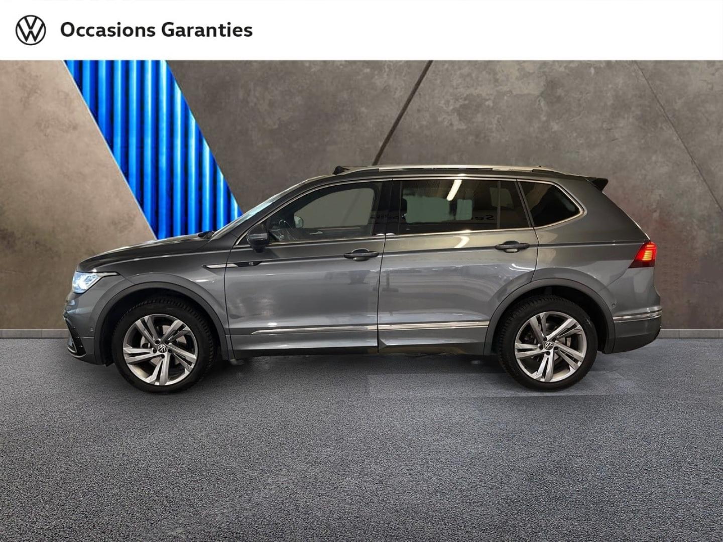 Voitures occasions VOLKSWAGEN TIGUAN ALLSPACE R-Line Paris