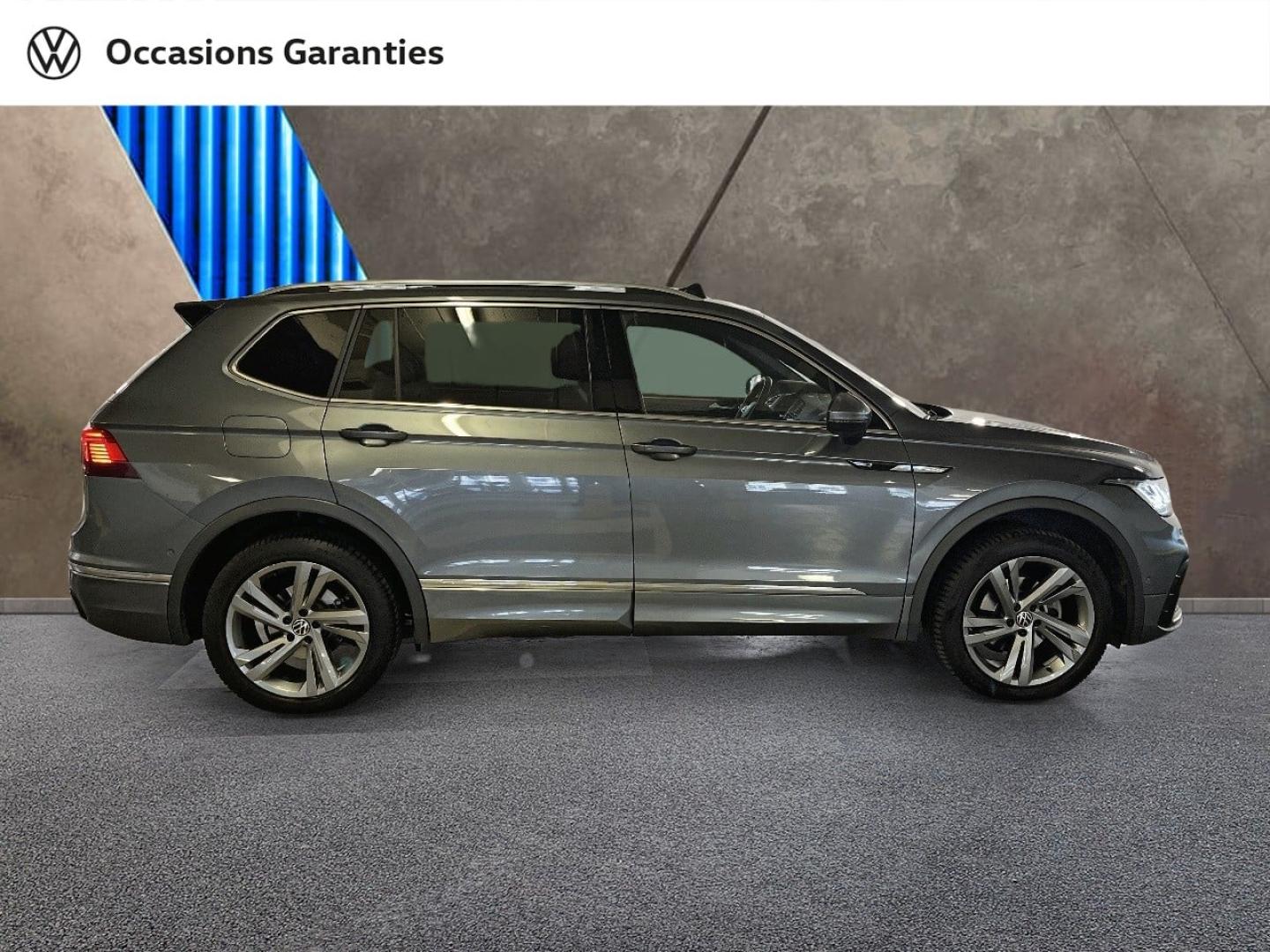 Voitures occasions VOLKSWAGEN TIGUAN ALLSPACE R-Line Paris