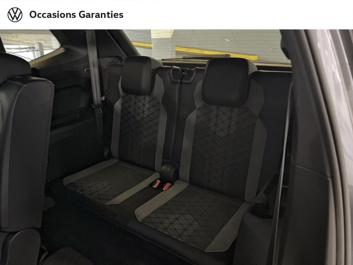 Voitures occasions VOLKSWAGEN TIGUAN ALLSPACE R-Line Paris