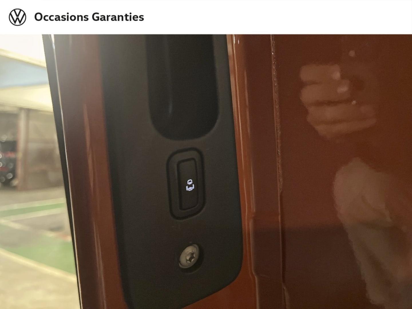 Voitures occasions VOLKSWAGEN UTILITAIRES ID. BUZZ CARGO Base Paris