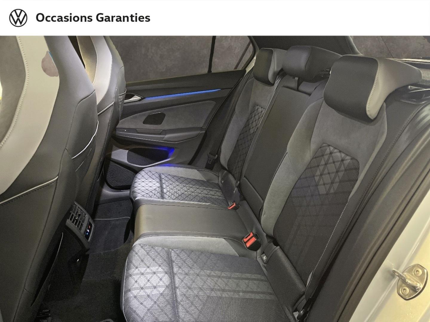 Voitures occasions VOLKSWAGEN GOLF R-Line Paris
