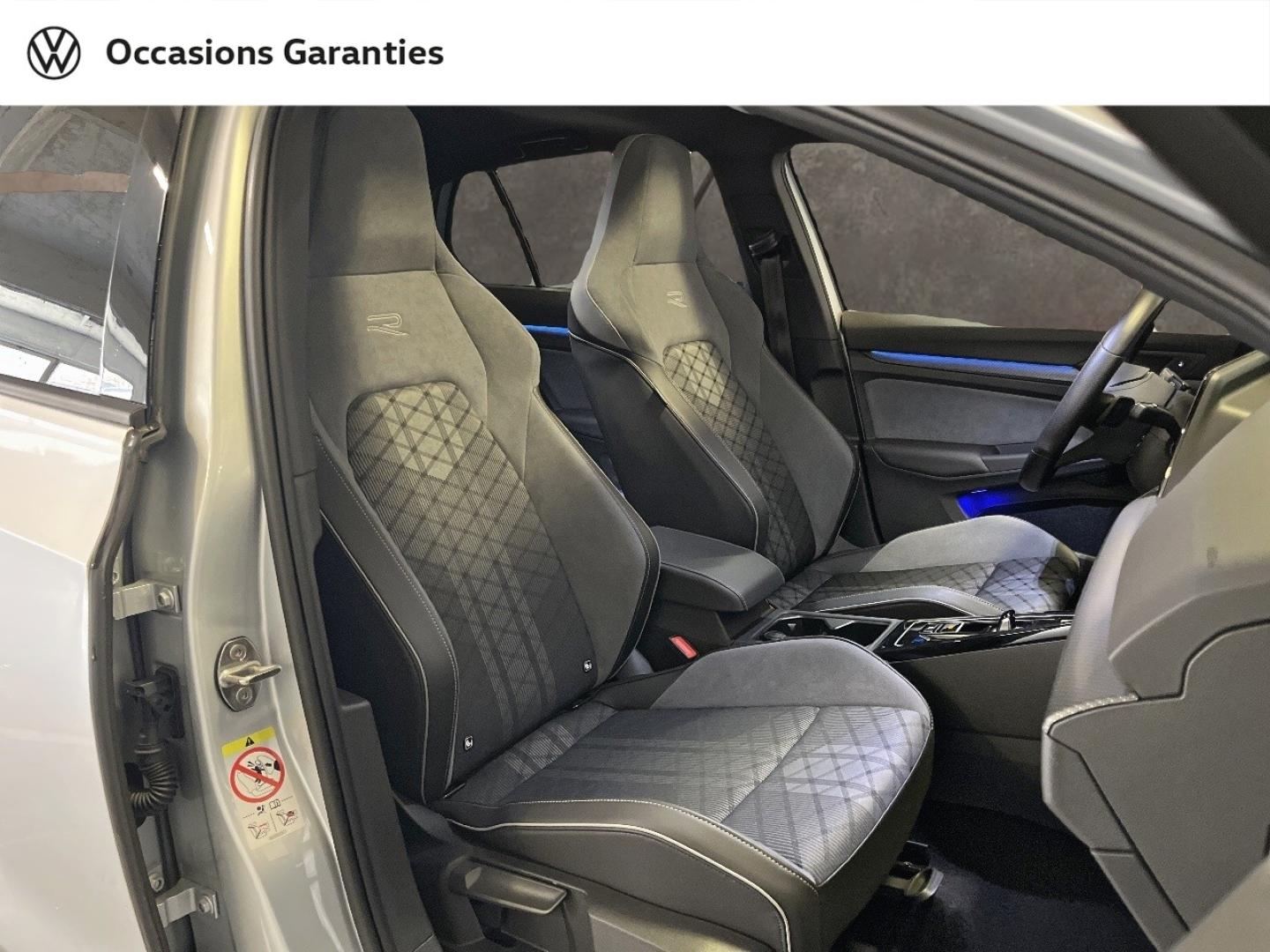 Voitures occasions VOLKSWAGEN GOLF R-Line Paris