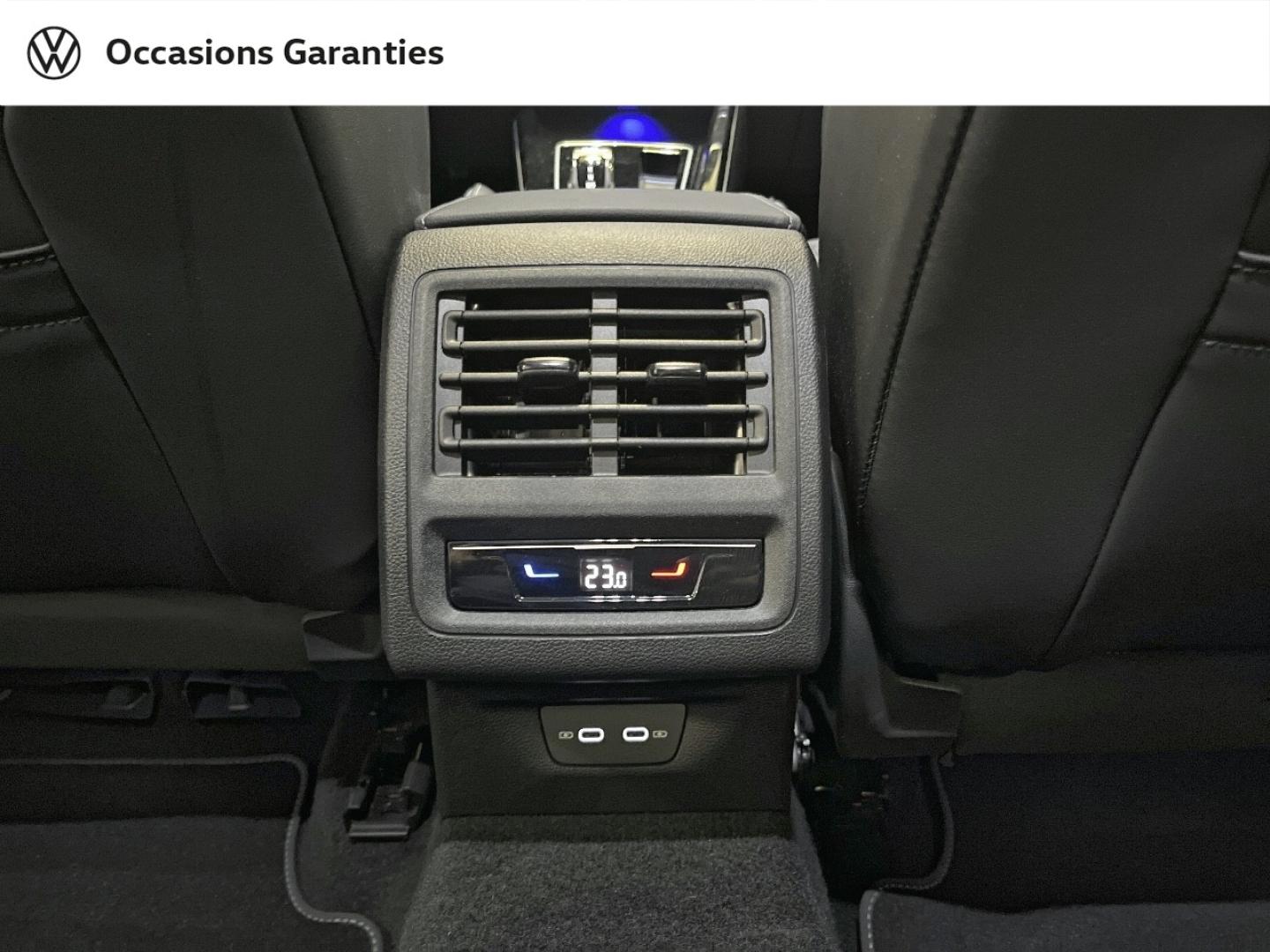 Voitures occasions VOLKSWAGEN GOLF R-Line Paris