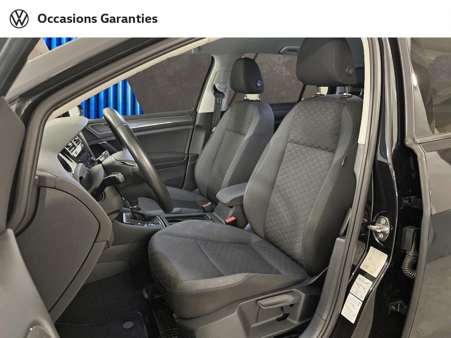 Voitures occasions VOLKSWAGEN GOLF Connect Paris