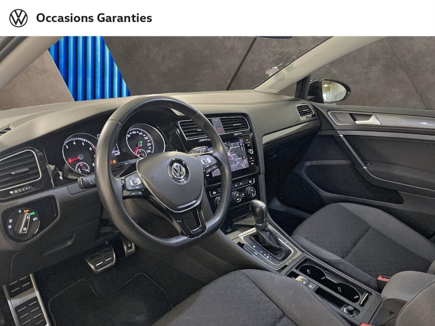 Voitures occasions VOLKSWAGEN GOLF Connect Paris