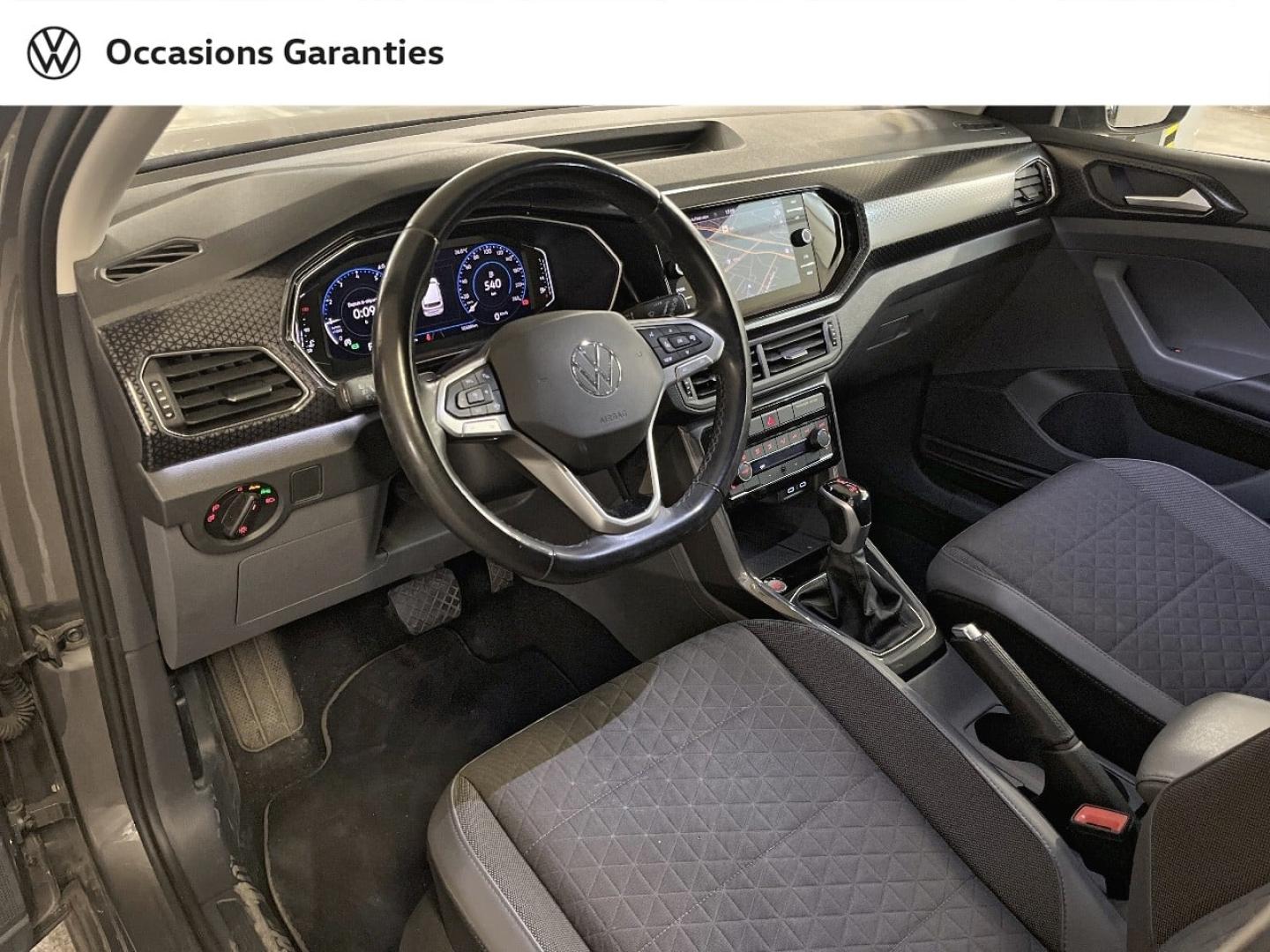Voitures occasions VOLKSWAGEN T-CROSS Carat Paris