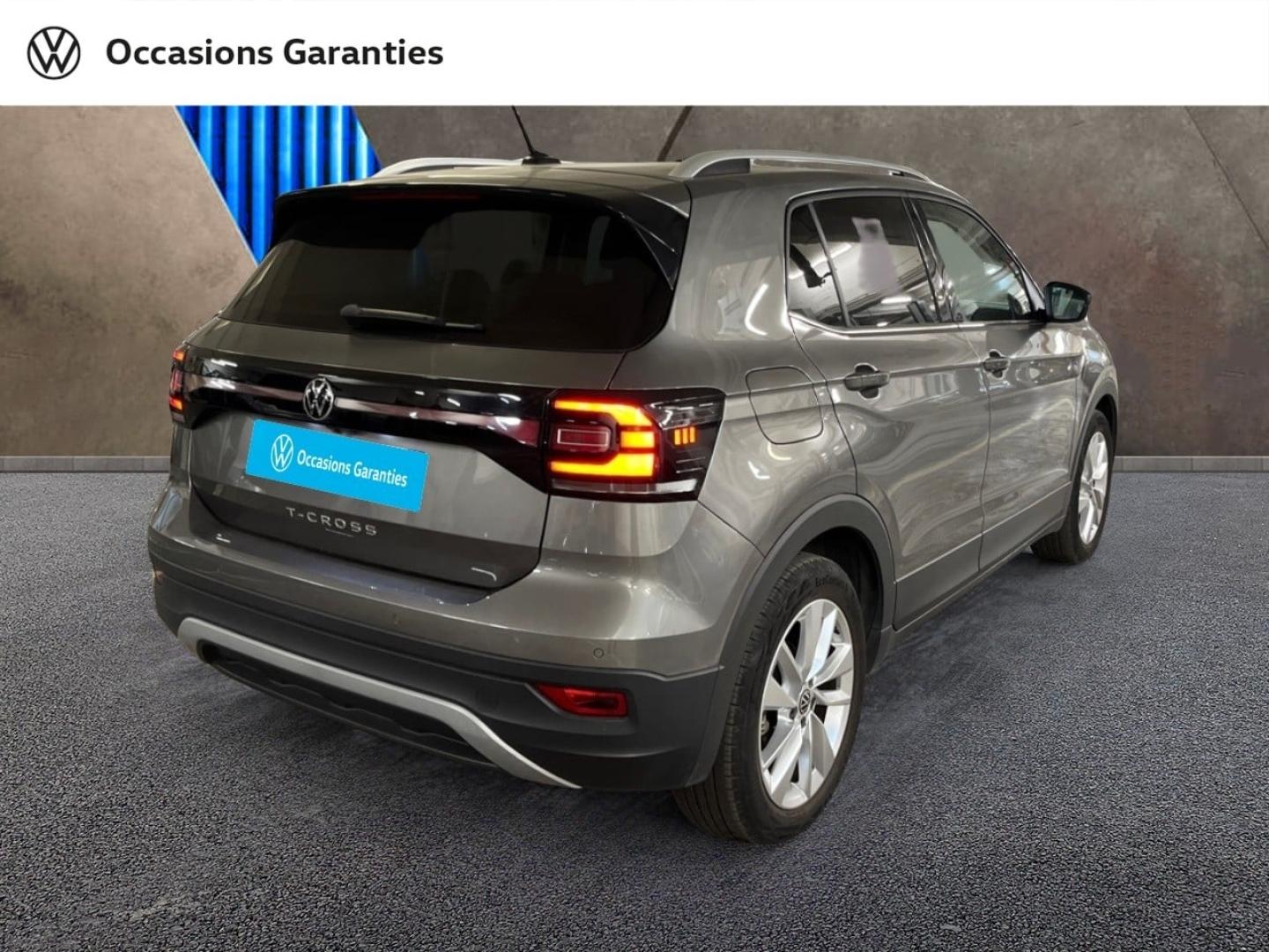 Voitures occasions VOLKSWAGEN T-CROSS Carat Paris
