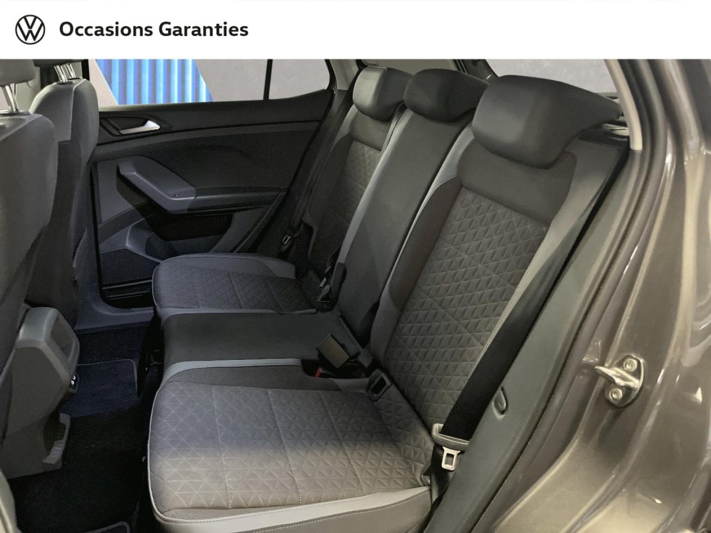 Voitures occasions VOLKSWAGEN T-CROSS Carat Paris