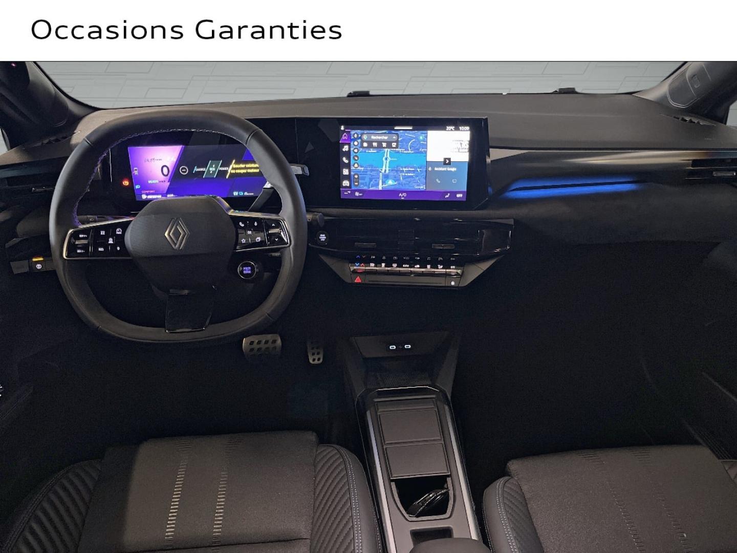 Voitures occasions RENAULT CLIO esprit Alpine Paris