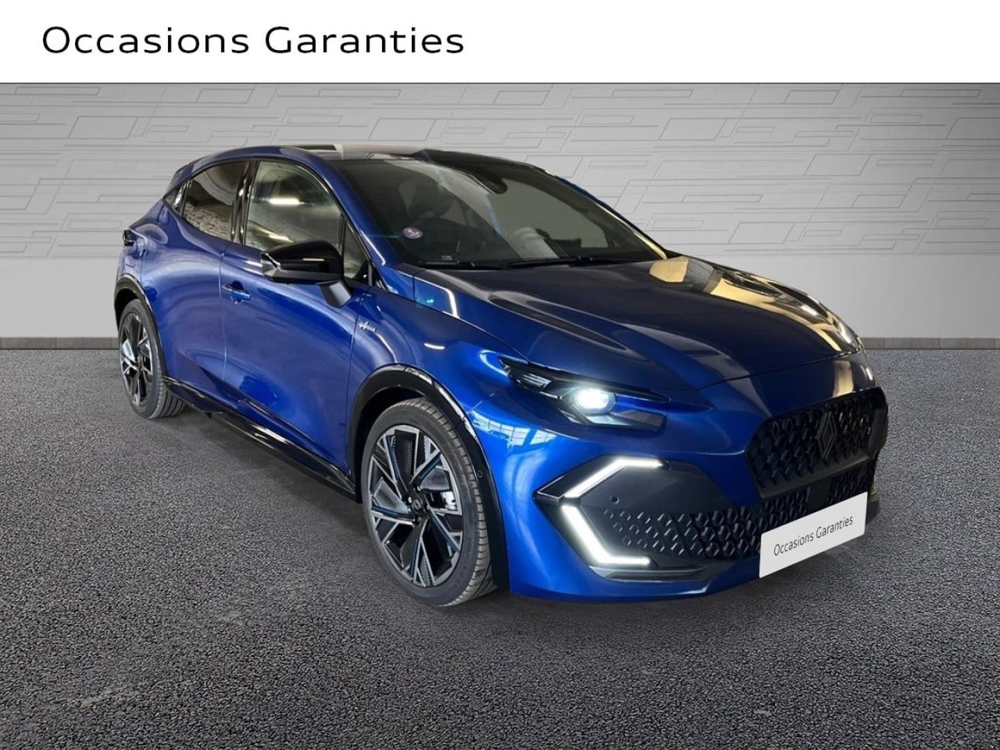 Voitures occasions RENAULT CLIO esprit Alpine Paris
