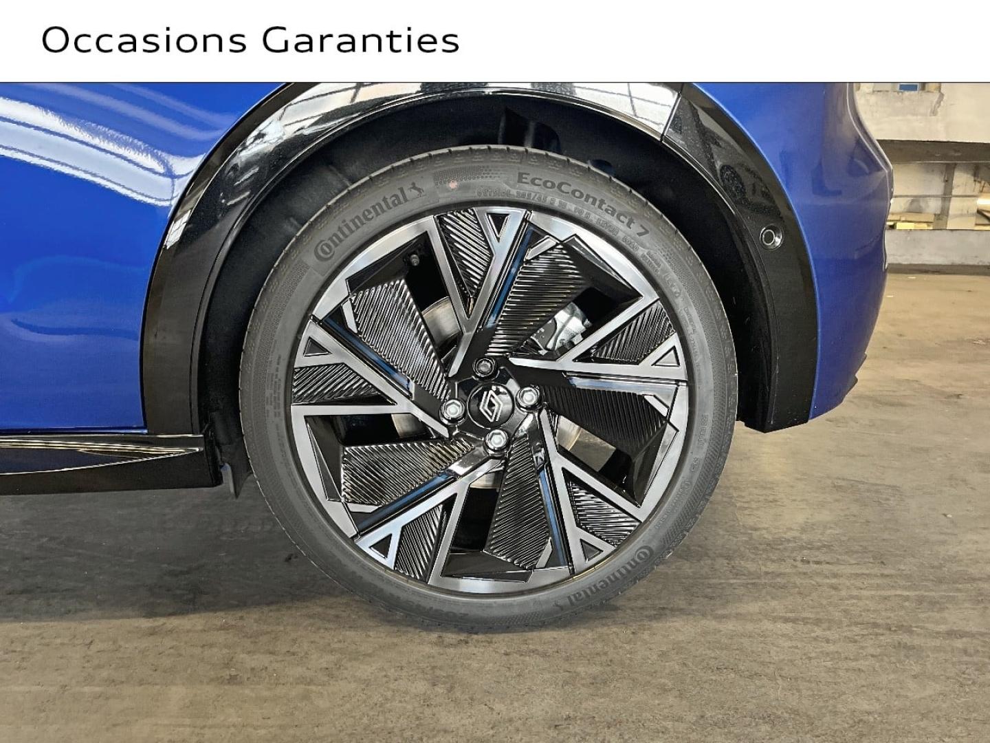 Voitures occasions RENAULT CLIO esprit Alpine Paris
