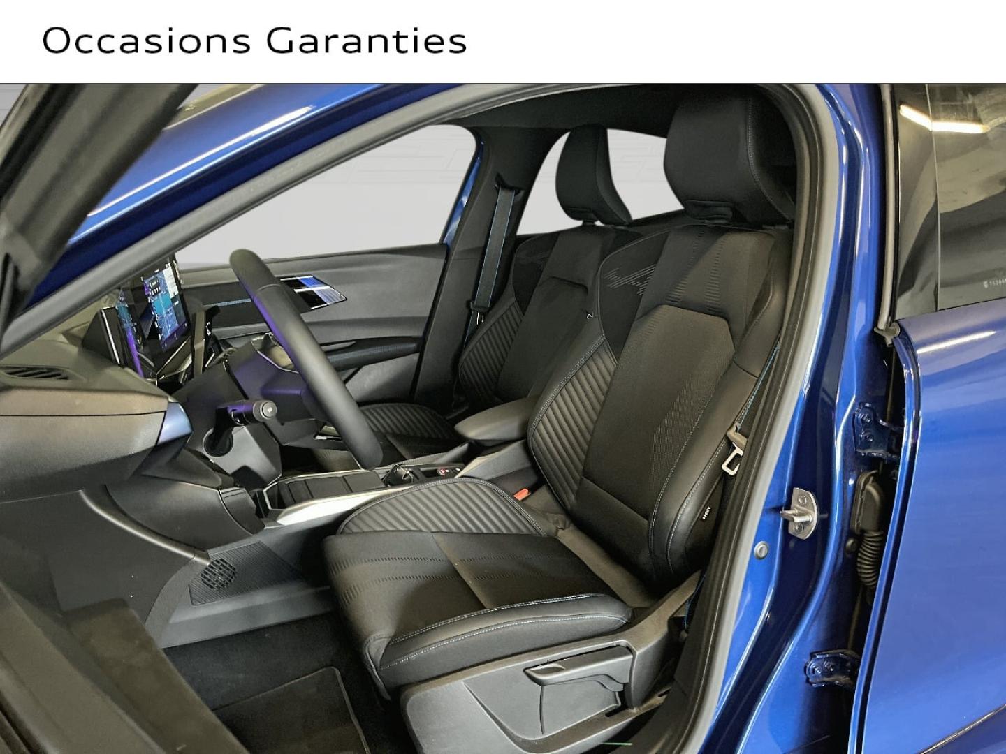 Voitures occasions RENAULT CLIO esprit Alpine Paris
