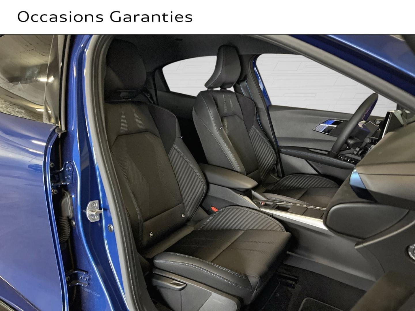 Voitures occasions RENAULT CLIO esprit Alpine Paris