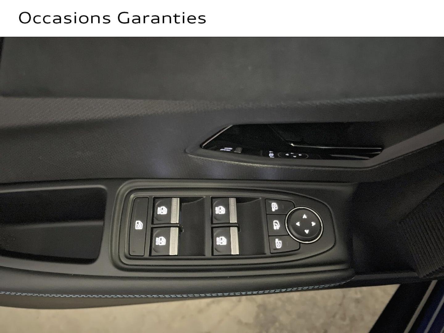 Voitures occasions RENAULT CLIO esprit Alpine Paris