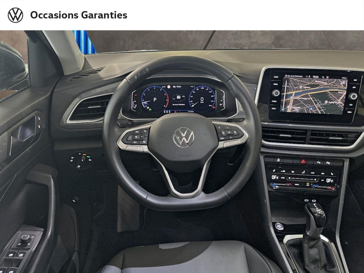 Voitures occasions VOLKSWAGEN T-ROC Style Exclusive Paris