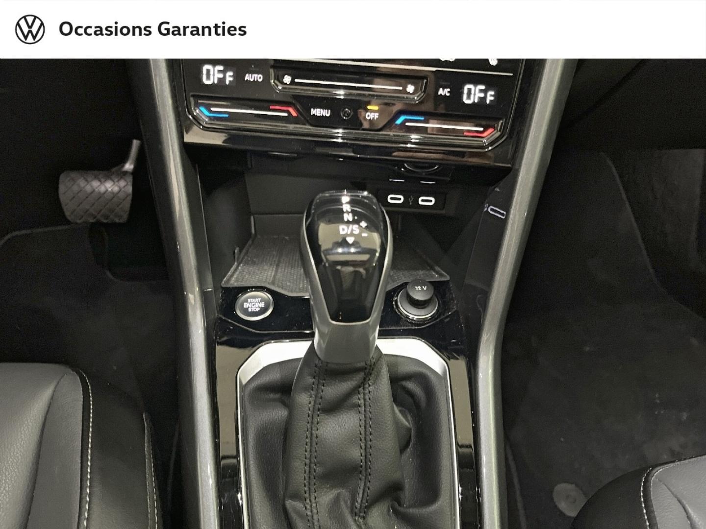 Voitures occasions VOLKSWAGEN T-ROC Style Exclusive Paris