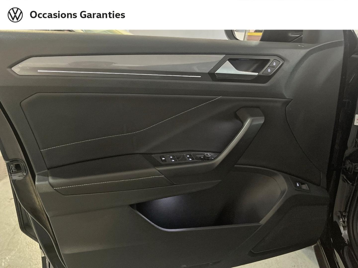 Voitures occasions VOLKSWAGEN T-ROC Style Exclusive Paris