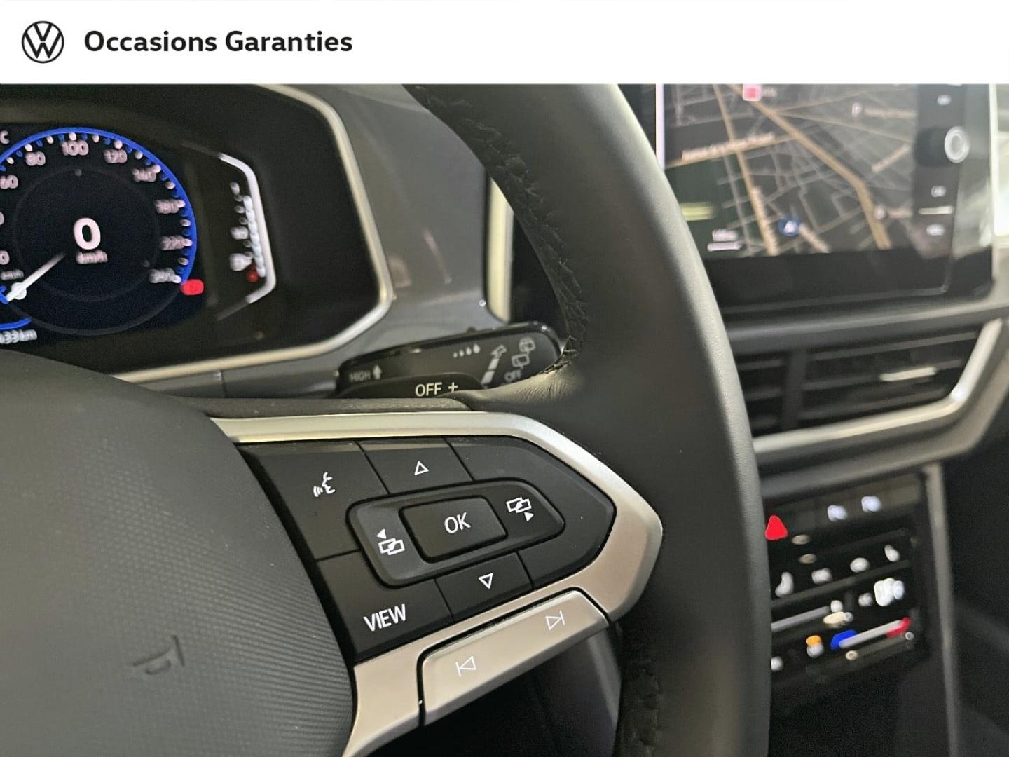 Voitures occasions VOLKSWAGEN T-ROC Style Exclusive Paris