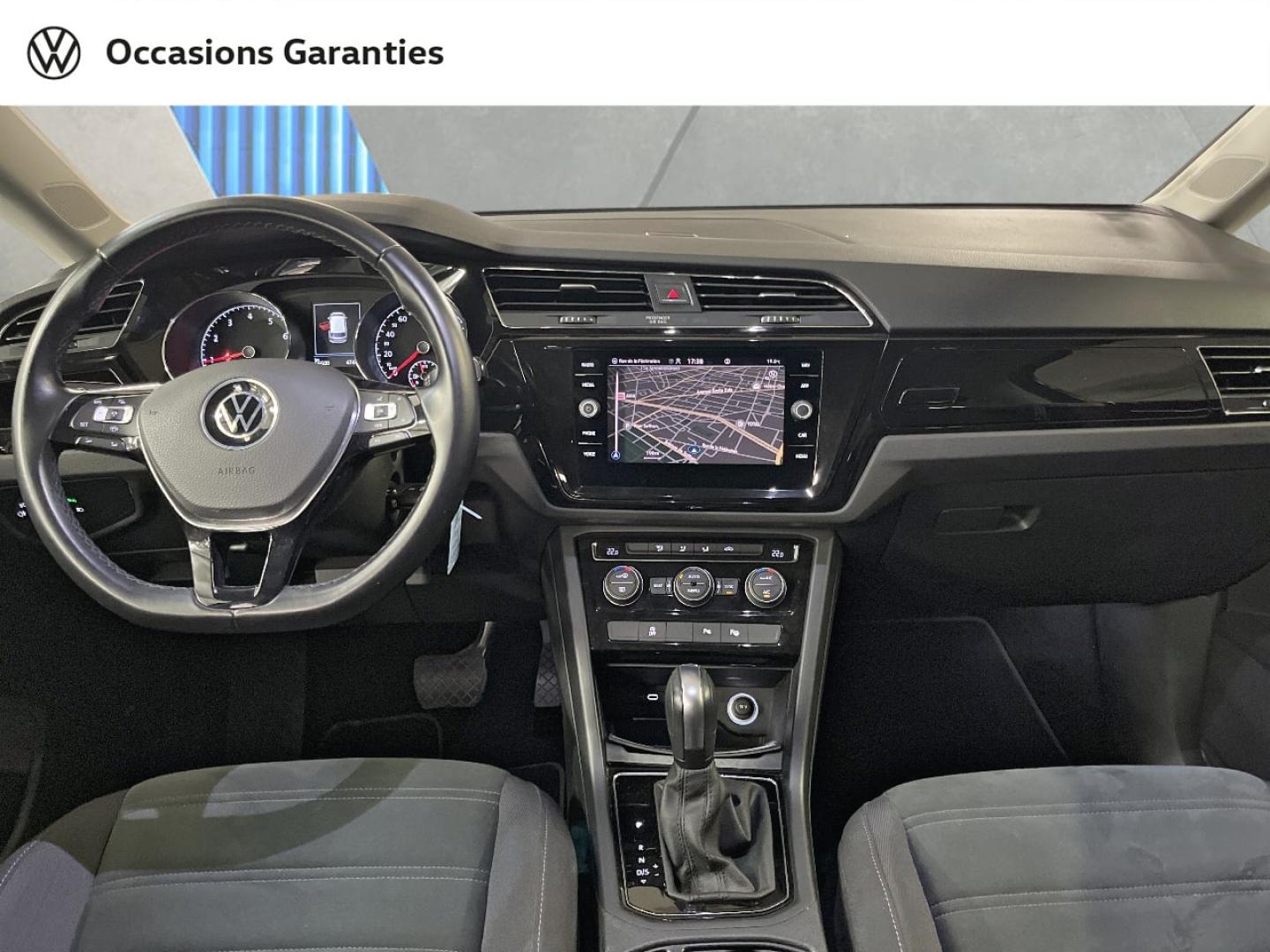 Voitures occasions VOLKSWAGEN TOURAN Carat Paris