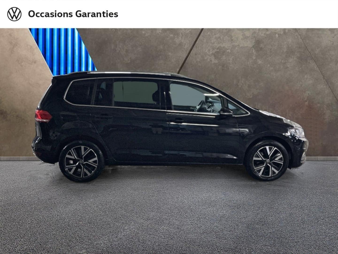 Voitures occasions VOLKSWAGEN TOURAN Carat Paris