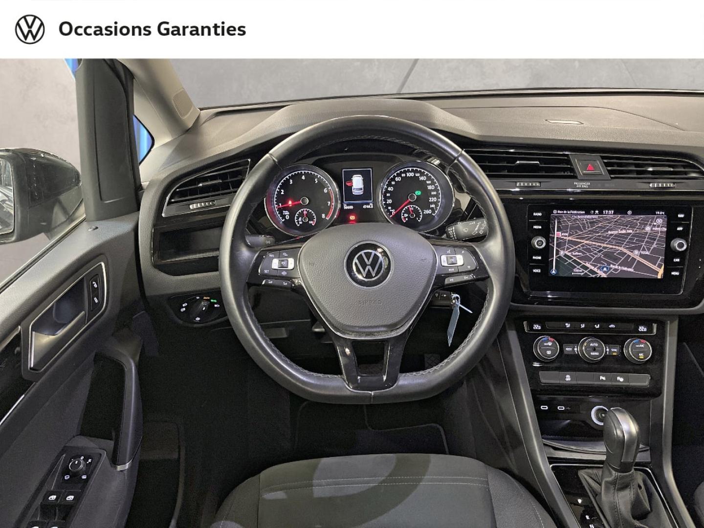 Voitures occasions VOLKSWAGEN TOURAN Carat Paris