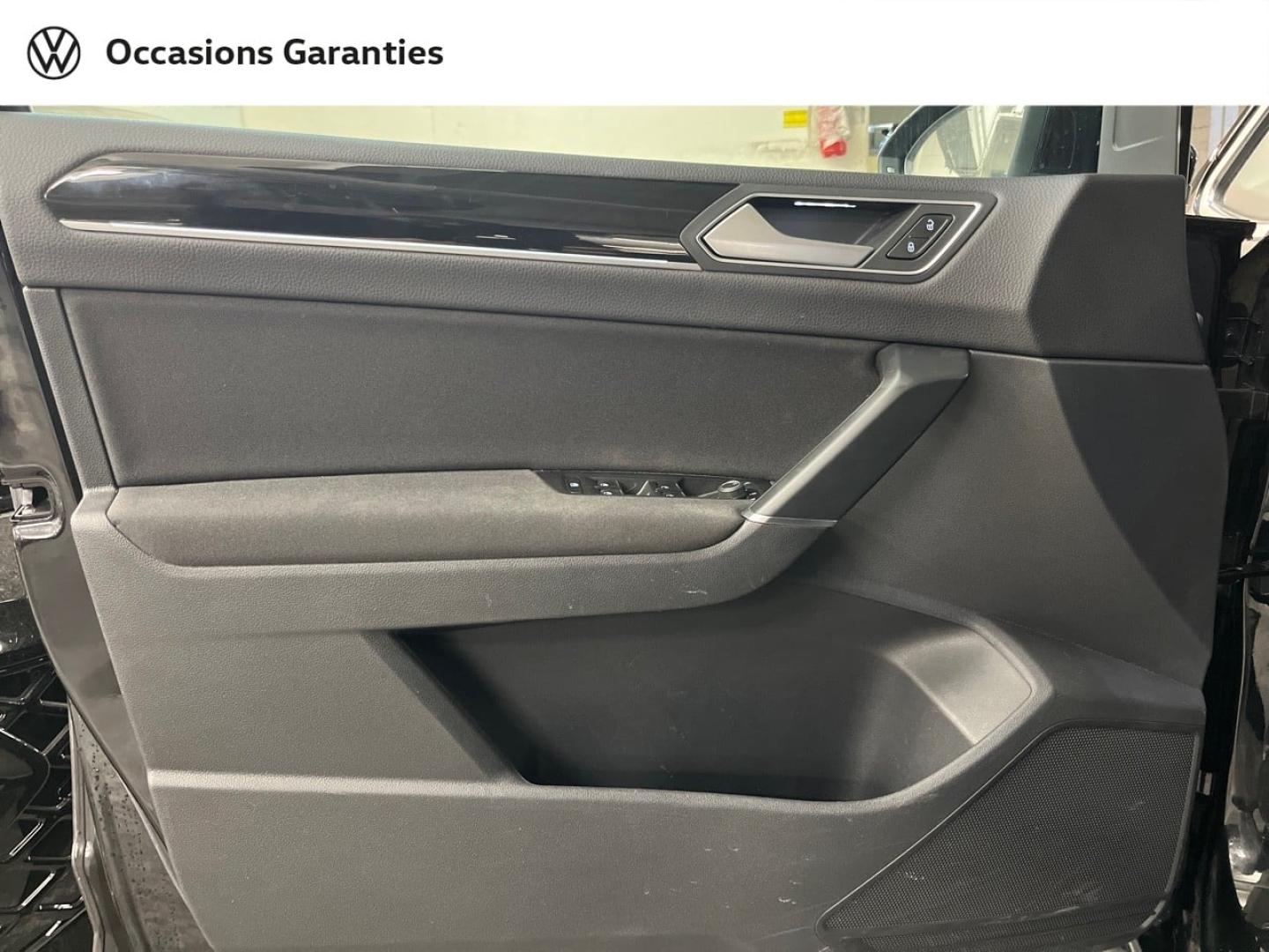 Voitures occasions VOLKSWAGEN TOURAN Carat Paris