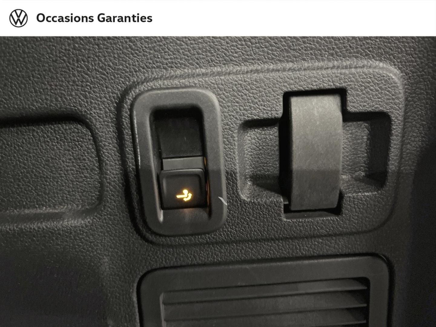 Voitures occasions VOLKSWAGEN TOURAN Carat Paris
